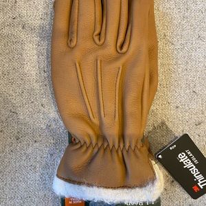 Insulated gloves- never worn